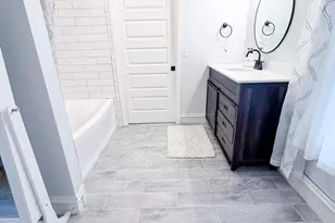 347 Riverview Dr, Plainwell, MI 49080 - Photo 23