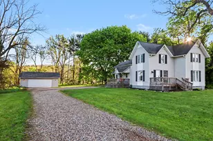 347 Riverview Dr, Plainwell, MI 49080 - Photo 5
