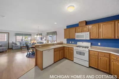 5245 W Scenic Turn Lane, Holland, MI 49423 - Photo 5