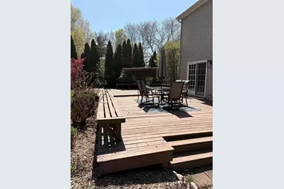 5255 Applewood Drive, Ypsilanti, MI 48197 - Photo 7