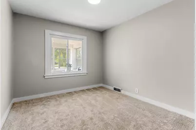 819 Harding Street NW, Grand Rapids, MI 49544 - Photo 11