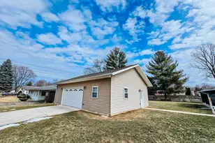 29 Warren Ave, Hillsdale, MI 49242 - Photo 47