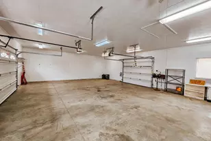 29 Warren Ave, Hillsdale, MI 49242 - Photo 49