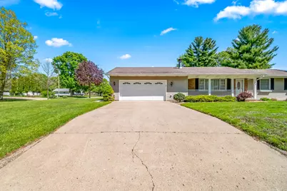 29 Warren Avenue, Hillsdale, MI 49242 - Photo 3