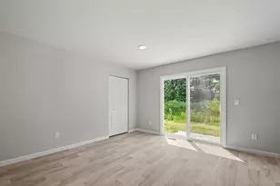 71438 Sophie Rd, Edwardsburg, MI 49112 - Photo 9