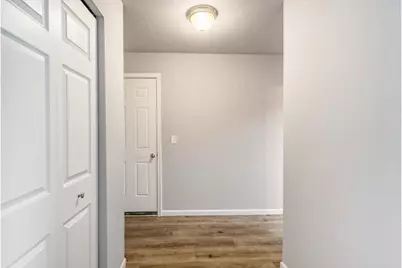 71438 Sophie Road, Edwardsburg, MI 49112 - Photo 5