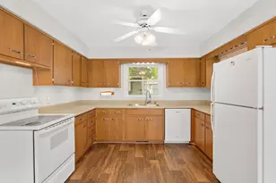 6817 Rothbury St, Portage, MI 49024 - Photo 7