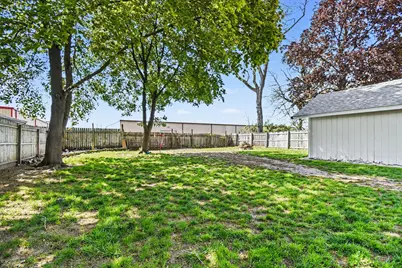 2047 Greenfield Avenue SW, Wyoming, MI 49519 - Photo 25