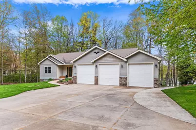 11033 Sandy Oak Trail, Cedar Springs, MI 49319 - Photo 3