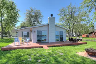 12880 Hazel Dr, Wayland, MI 49348 - Photo 11