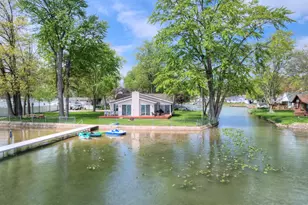 12880 Hazel Dr, Wayland, MI 49348 - Photo 5