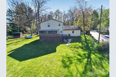 937 Bruce Drive, Middleville, MI 49333 - Photo 13