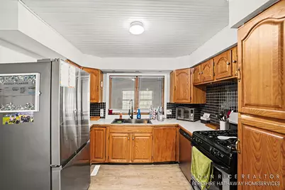 107 S Main Street, Rockford, MI 49341 - Photo 19