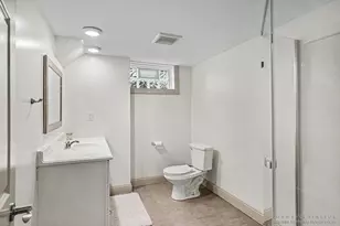 2101 Boston St SE, Grand Rapids, MI 49506 - Photo 21