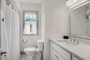 2101 Boston St SE, Grand Rapids, MI 49506 - Photo 15