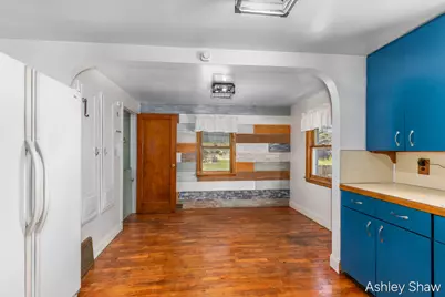 395 W 19th Street, Holland, MI 49423 - Photo 9