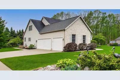 292 River Run Drive, Saint Joseph, MI 49085 - Photo 3