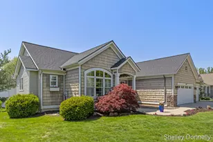 1119 Mid Bluff Dr, Zeeland, MI 49464 - Photo 1