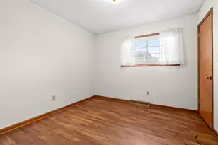 275 Beaumont Dr, Battle Creek, MI 49014 - Photo 13
