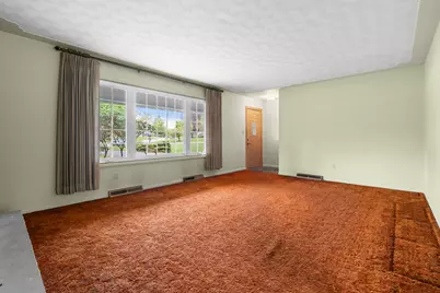 275 Beaumont Drive, Battle Creek, MI 49014 - Photo 5