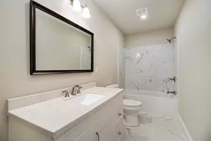 6 Maple Vlg Ct, Ann Arbor, MI 48103 - Photo 13