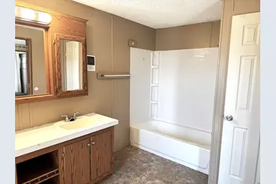 18325 Saint Joseph Avenue #230, Big Rapids, MI 49307 - Photo 11