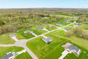679 Pheasant Ridge Dr, Ortonville, MI 48462 - Photo 29