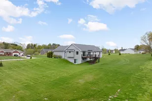 679 Pheasant Ridge Dr, Ortonville, MI 48462 - Photo 23