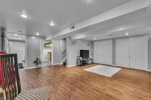 386 Charter House Ct, Canton, MI 48188 - Photo 27