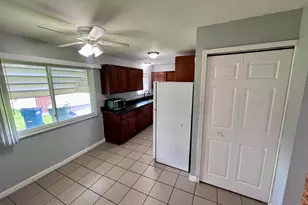 2252 Winston Dr, Sterling Heights, MI 48310 - Photo 7
