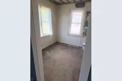 705 Columbia Avenue, Saint Joseph, MI 49085 - Photo 5