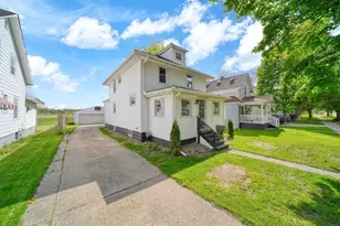 313 E Argyle St, Jackson, MI 49202 - Photo 3