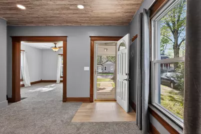 508 Maple Street, Three Rivers, MI 49093 - Photo 5