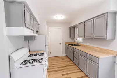 1060 Green Street, Muskegon, MI 49442 - Photo 7