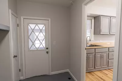 1060 Green Street, Muskegon, MI 49442 - Photo 3