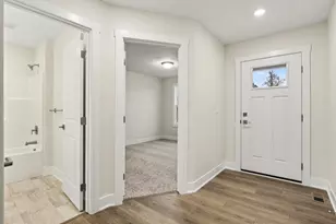 968 Scioto Dr NW, Comstock Park, MI 49321 - Photo 9
