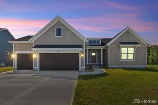 6612 Inwood Ridge Dr NE, Rockford, MI 49341 - Photo 1