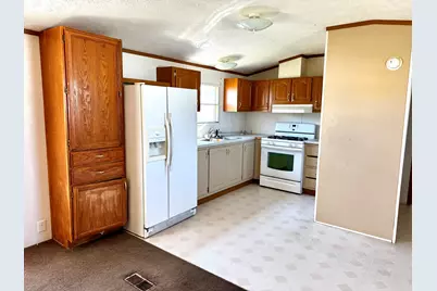 20813 Grandville Road #214, Big Rapids, MI 49307 - Photo 3