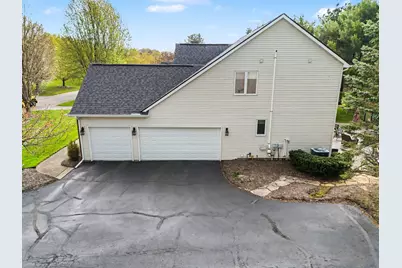 7629 Setters Pointe Drive, Brighton, MI 48116 - Photo 27