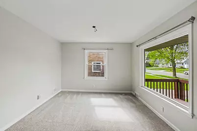 1915 Cooper Avenue, Lansing, MI 48910 - Photo 7