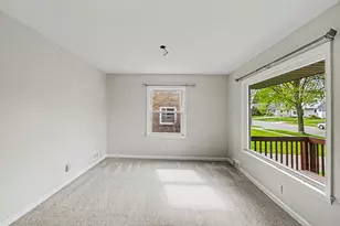 1915 Cooper Ave, Lansing, MI 48910 - Photo 7