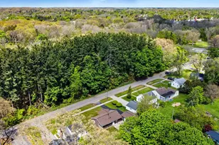 2561 Parkside Dr, Jackson, MI 49203 - Photo 29
