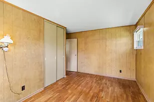 2561 Parkside Dr, Jackson, MI 49203 - Photo 13