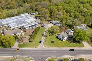 2756 Beeline Rd, Holland, MI 49424 - Photo 41
