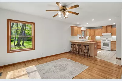 32058 County Road 687, Bangor, MI 49013 - Photo 13