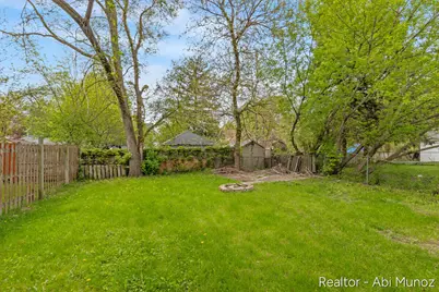 2029 Arnold Avenue SW, Wyoming, MI 49509 - Photo 25