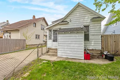 2029 Arnold Avenue SW, Wyoming, MI 49509 - Photo 23