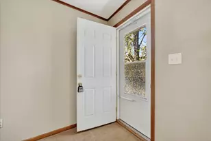 15370 Ackerson Dr, Battle Creek, MI 49014 - Photo 3