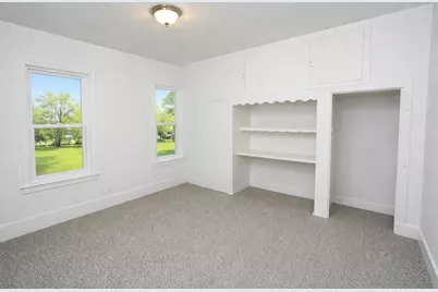 501 E Paw Paw Street, Paw Paw, MI 49079 - Photo 21