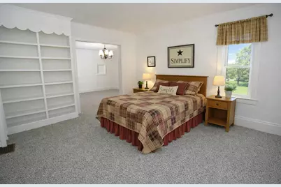 501 E Paw Paw Street, Paw Paw, MI 49079 - Photo 19